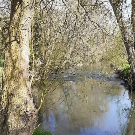 Apartment Au Bord De L'iton *